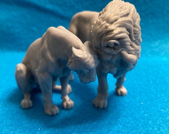 Lions Cuddling - Unpainted - Animal Den Miniatures - 3D Resin Printed