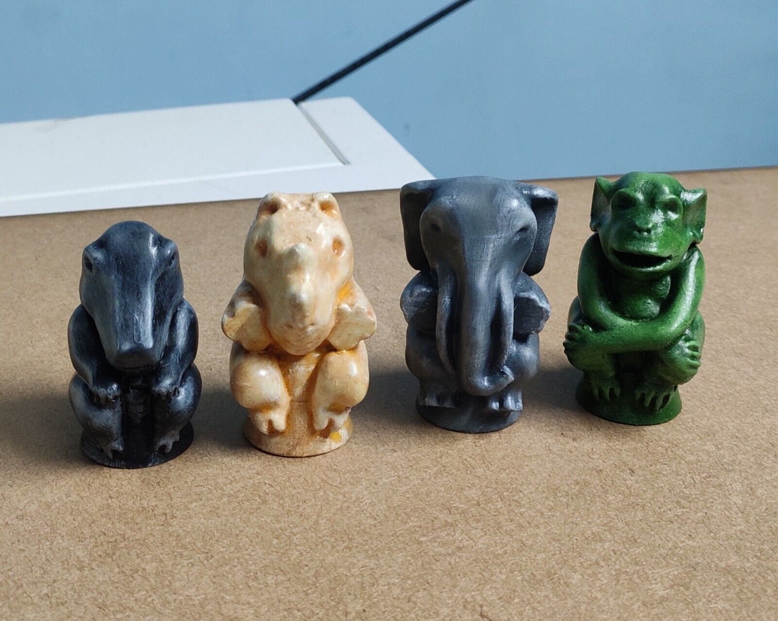 Custom Made 3cm 4cm 6cm Jumanji Game Pawn Pieces Token Hand Painted 3D