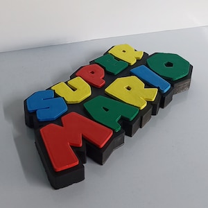 Espositore da mensola con insegna Super Logo 3D da 20 cm, stampa 3D e dipinto a mano, decorazione per la casa