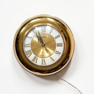 Midcentury Brass United Electric Clock Working Wall Clock