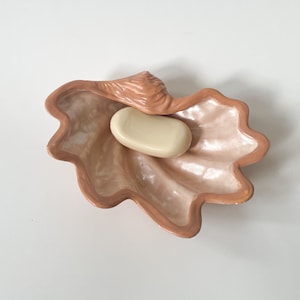 70s Peach Shell Soap Dish Large Ceramic Shell Shaped Catchall Bolw Tropical Beach Decor