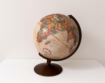 Globo terráqueo Replogle antiguo de 12 pulgadas con papel cartográfico de estilo antiguo sobre soporte de bronce con esfera horaria, circa 1980.