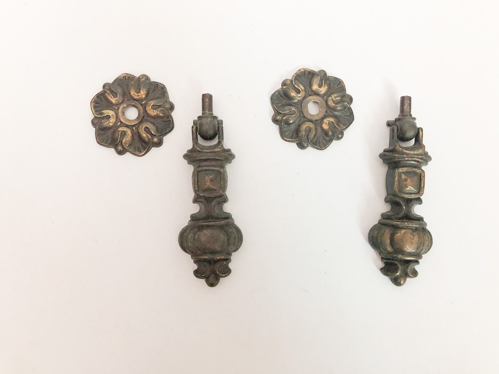 Vintage Brass Drop Pulls Floral Hanging Pulls 2pc Etsy