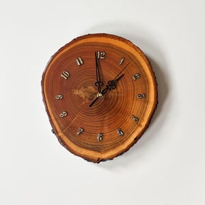 Vtg Tree Trunk Clock Real Lacquered Tree Branch Slice Wall Clock