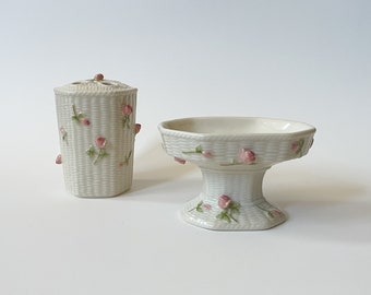 Vtg Ceramic Bathroom Set Soap Dish & Toothbrush Holder w/ Basket Weave Look and Raised Pink Roses