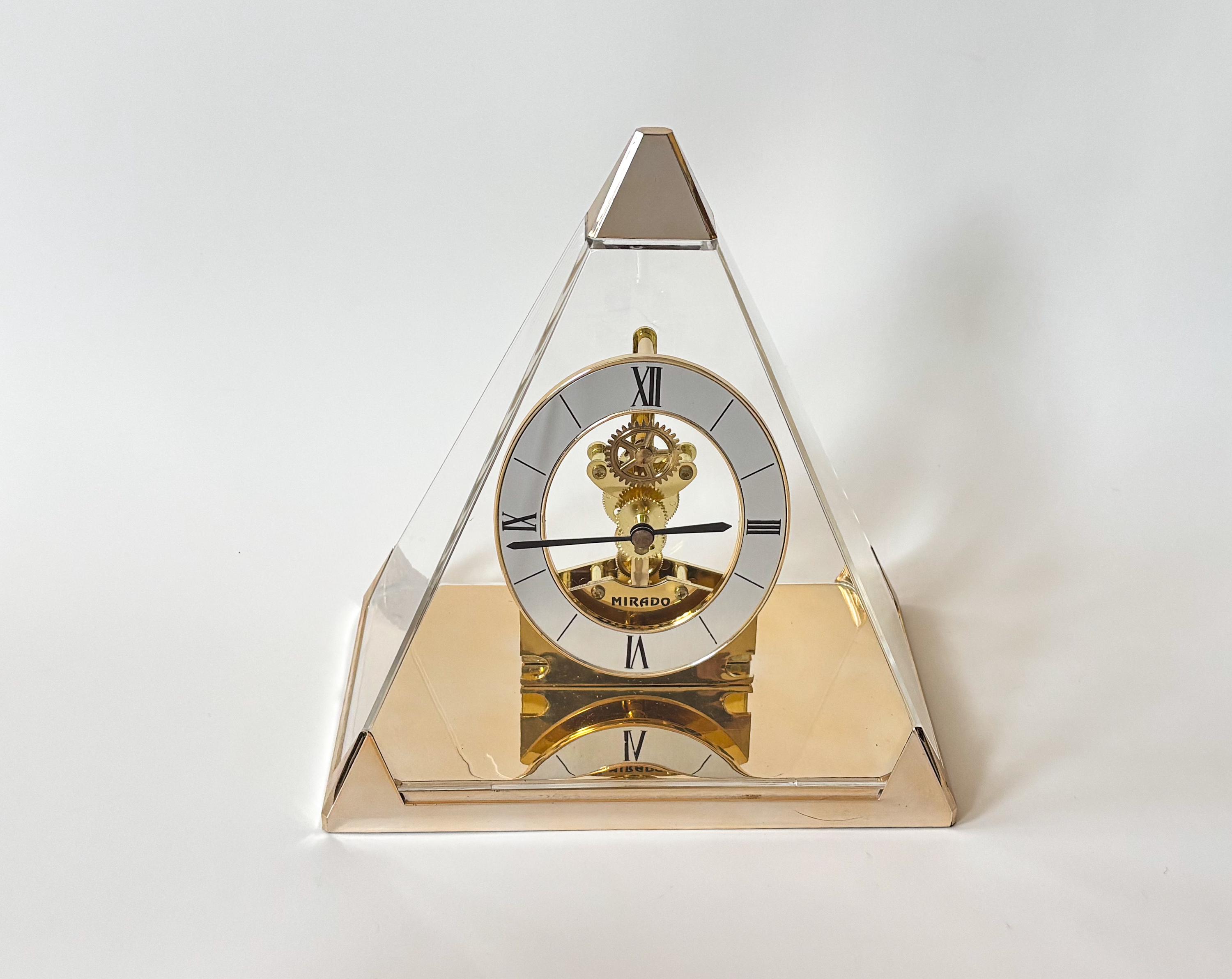 Vintage Pyramid Clock - Etsy Canada
