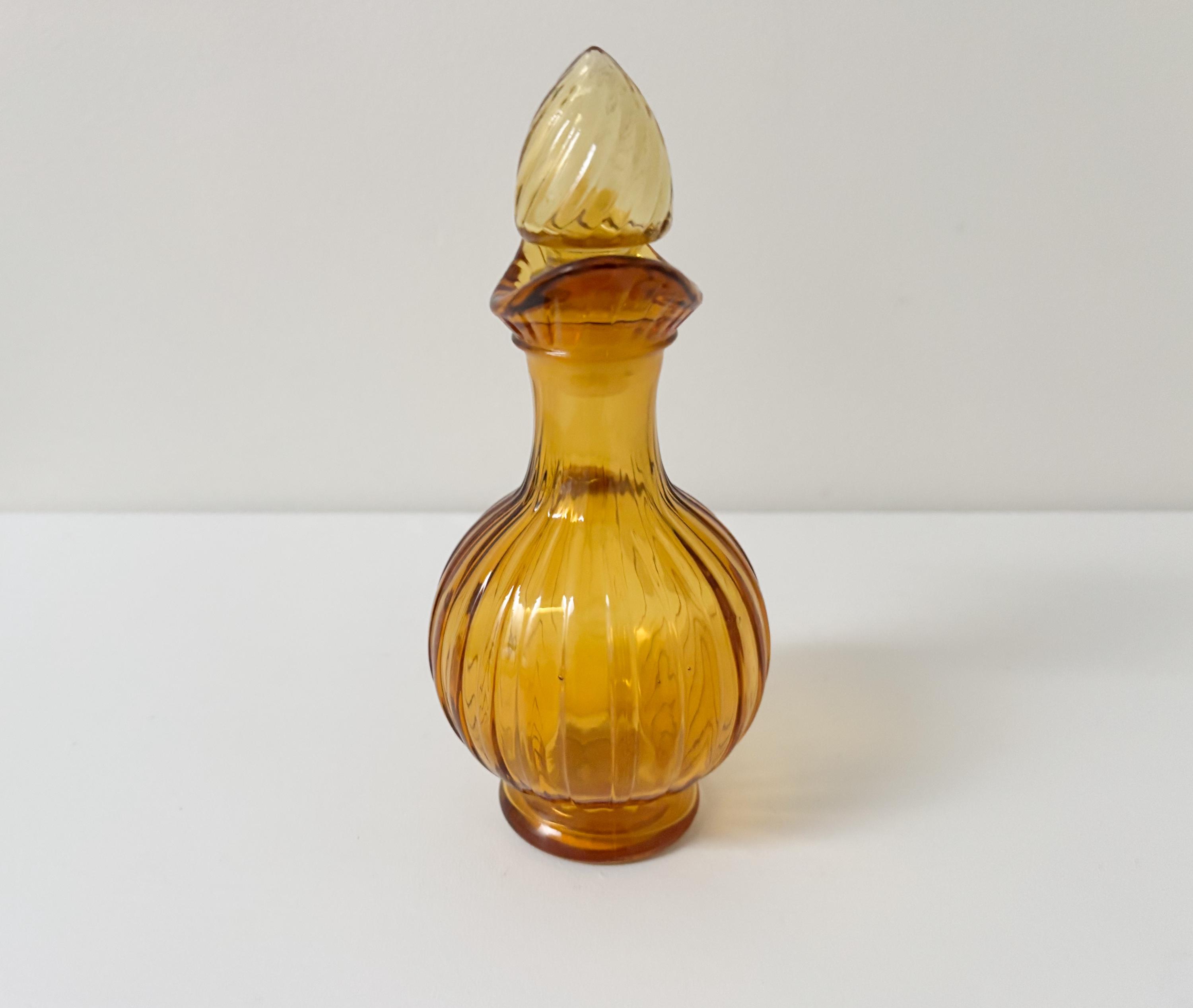 ヴィンテージ かぼちゃ型香水瓶（琥珀色のガラス製、マッチした
