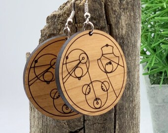 Custom Gallifreyan phrase earrings | Secret Geek collection