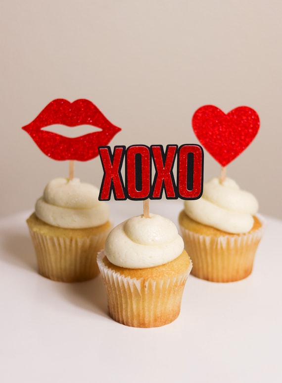valentines day cupcake toppers set of 12 Heart xoxo cupcake toppers