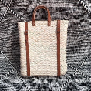 Sac à dos en paille marocaine tissée à la main : sac de plage en cuir
