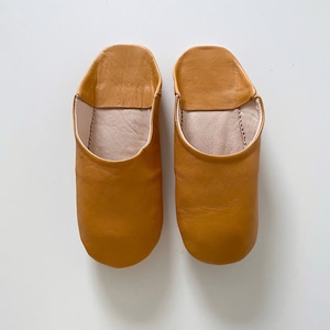 Womens Moroccan Leather Babouche Mustard  Slippers,Traditional Moroccan Basic Babouche,Sheepskin Slippers,Babouche