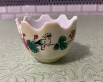 Bucket shaped egg cup, asian graphic, brunch, soft boiled eggs
