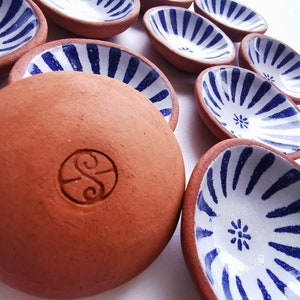 Small pottery dish. Perfect fo rings and trinkets or as salt and pepper bowls. Handmade in terracotta with blue and white majolica glaze. image 3