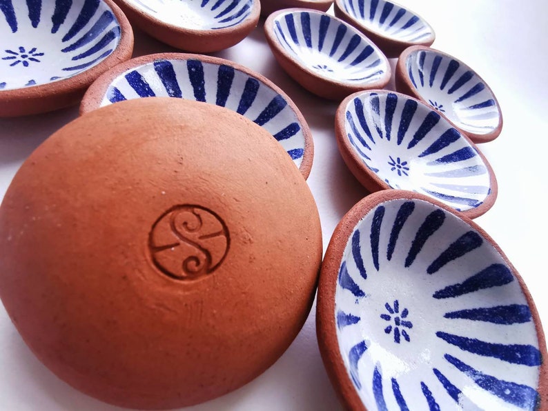 Small pottery dish. Perfect fo rings and trinkets or as salt and pepper bowls. Handmade in terracotta with blue and white majolica glaze. image 3