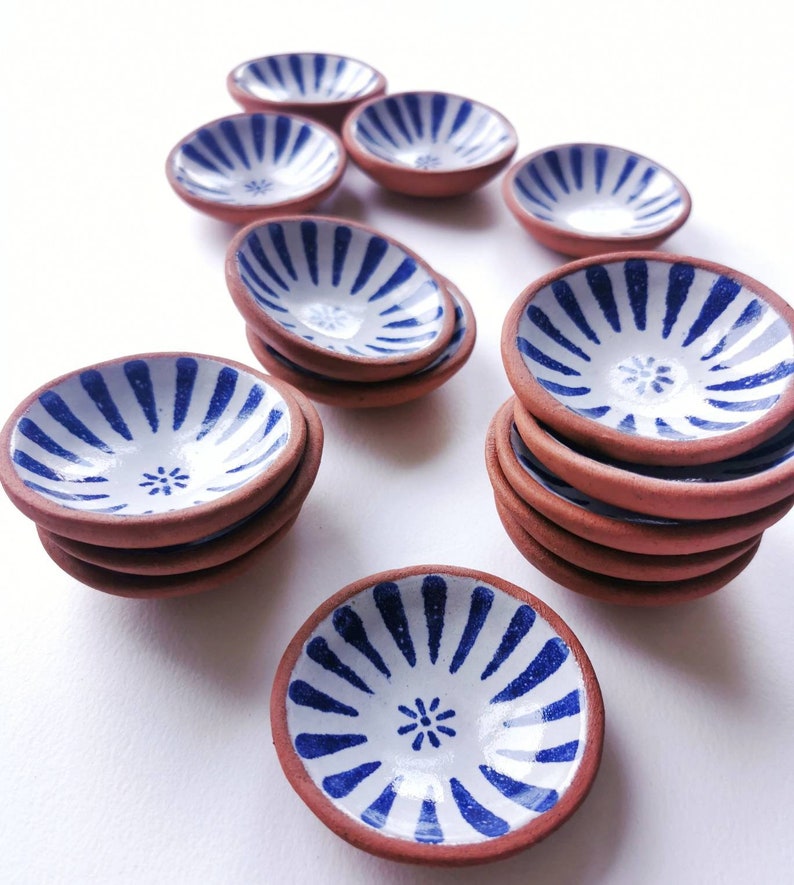 Small pottery dish. Perfect fo rings and trinkets or as salt and pepper bowls. Handmade in terracotta with blue and white majolica glaze. image 5