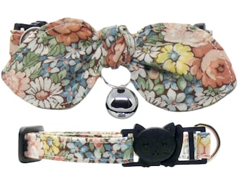 Collar para gatos con diseño floral, ajustable y desmontable, tallas para adultos y gatitos.