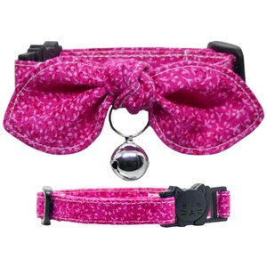 Pink Leafy Foliage Cat Collar, Adjustable, Breakaway, Adult & Kitten Sizes