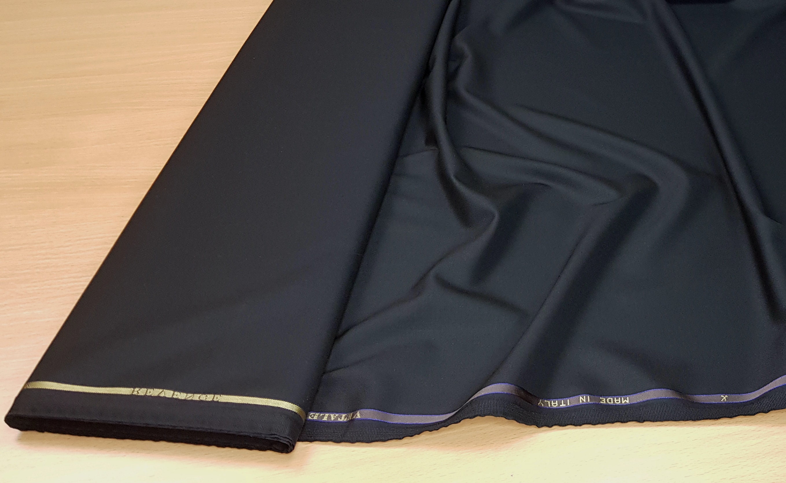 Vitale Barberis Canonico Suiting Black Fabric 100% Wool Super -  Israel