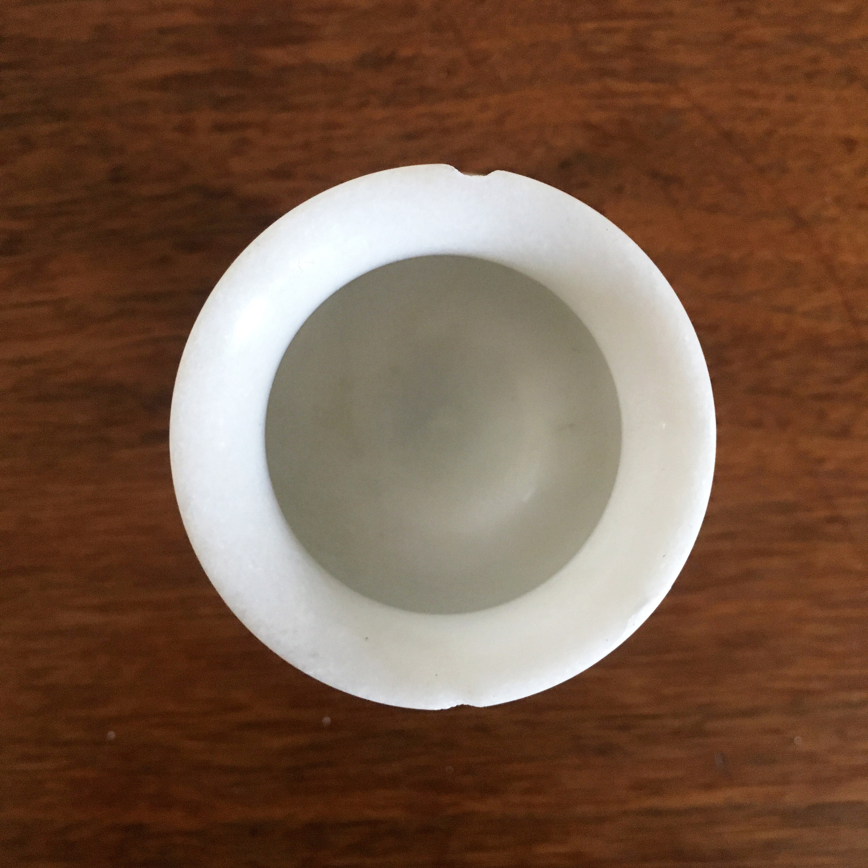 white marble glasses