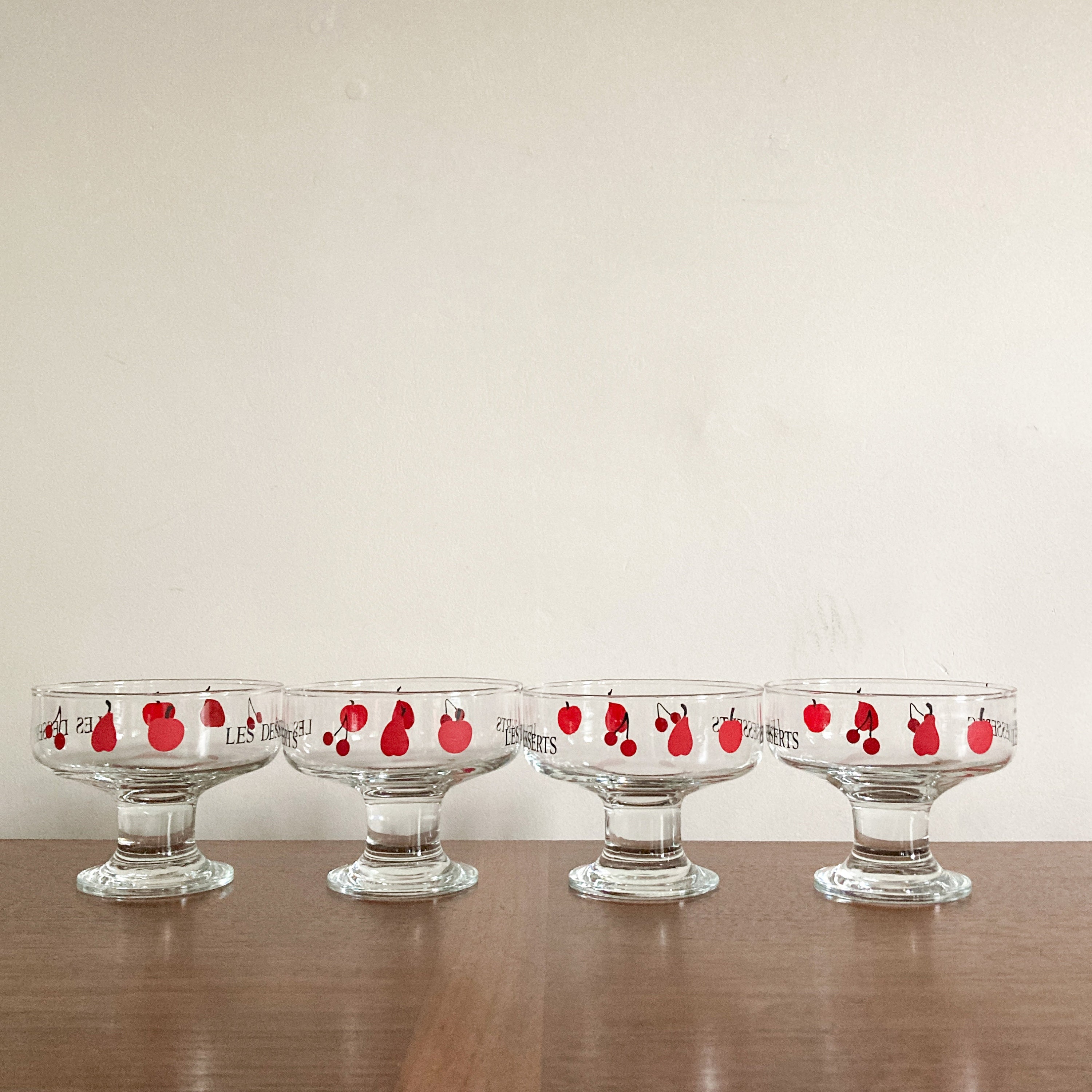 ヴィンテージ「Les Desserts」ガラス製デザート皿 - 4個セット、1960