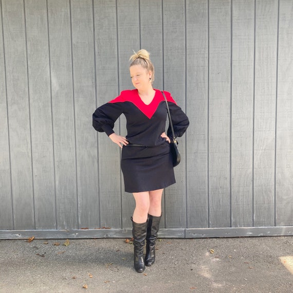 L. Rothschild Dress with Puffy Sleeves and Pockets