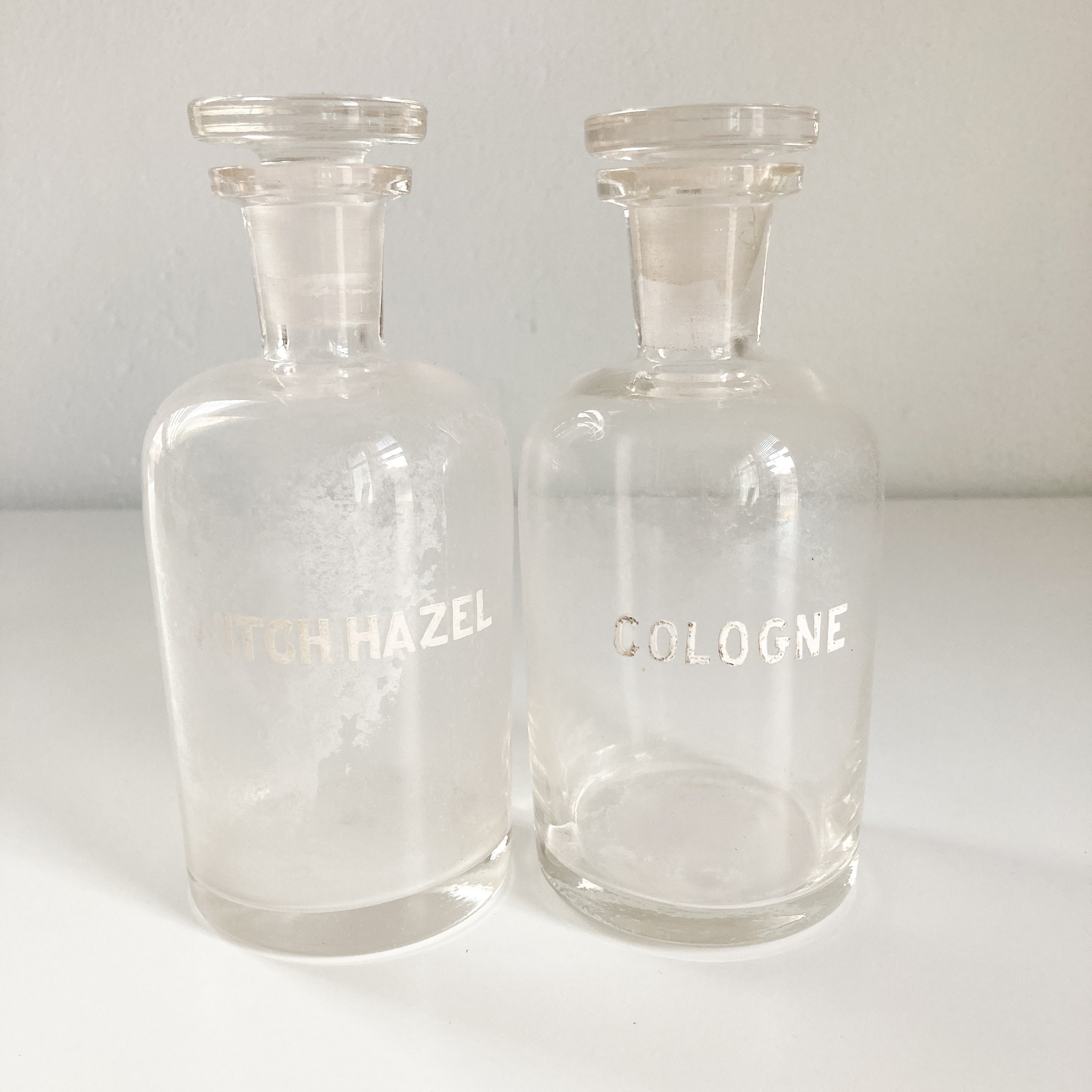 アンティークガラス薬瓶セット：ウィッチヘーゼル＆コロン、1900年代