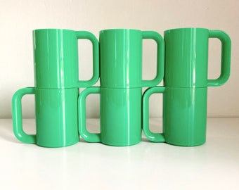 Vignelli for Heller MaxiMugs, Green Set of Heller Mugs, 1960s Italian Plastic Stackable Mugs, Set of 6 Vintage Heller Mugs
