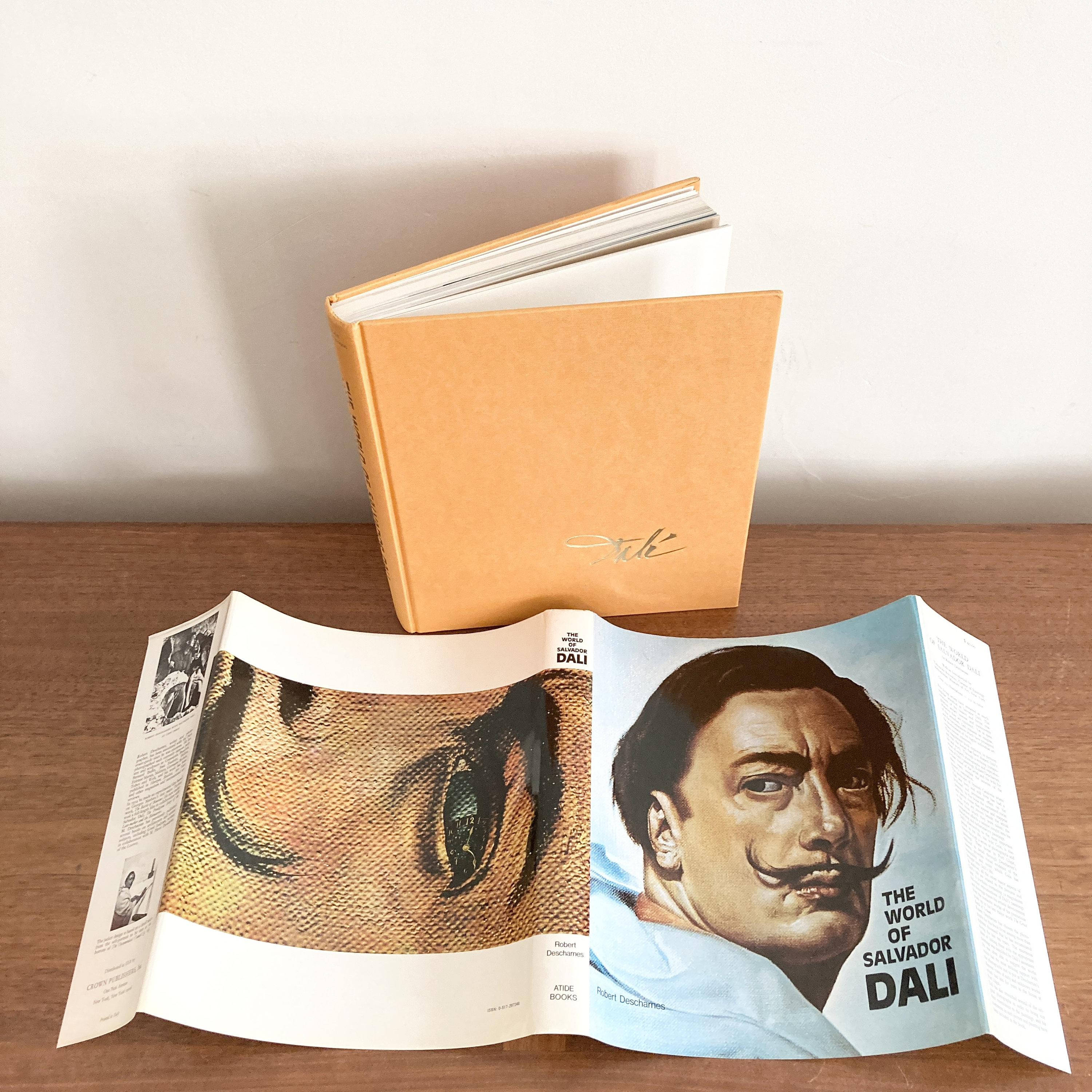 ヴィンテージ サルバドール・ダリ アートブック：1962年初版、シュル