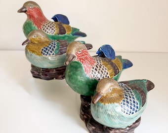 ヴィンテージ九谷焼の陶器製キジの置物 – 手描きの日本の鳥の置物