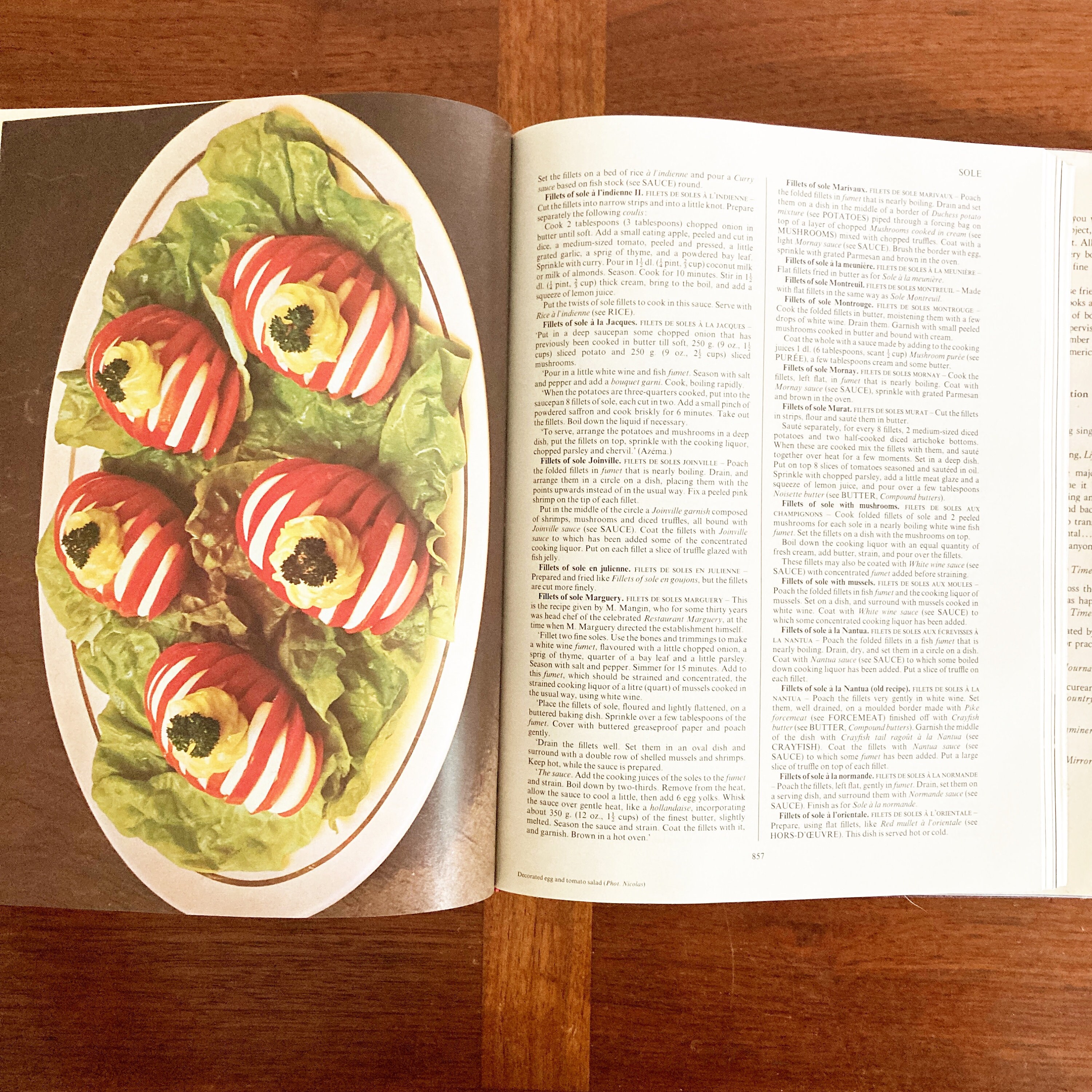 新しいラルース・ガストロノミーク: 1977 ヴィンテージ食品百科事典