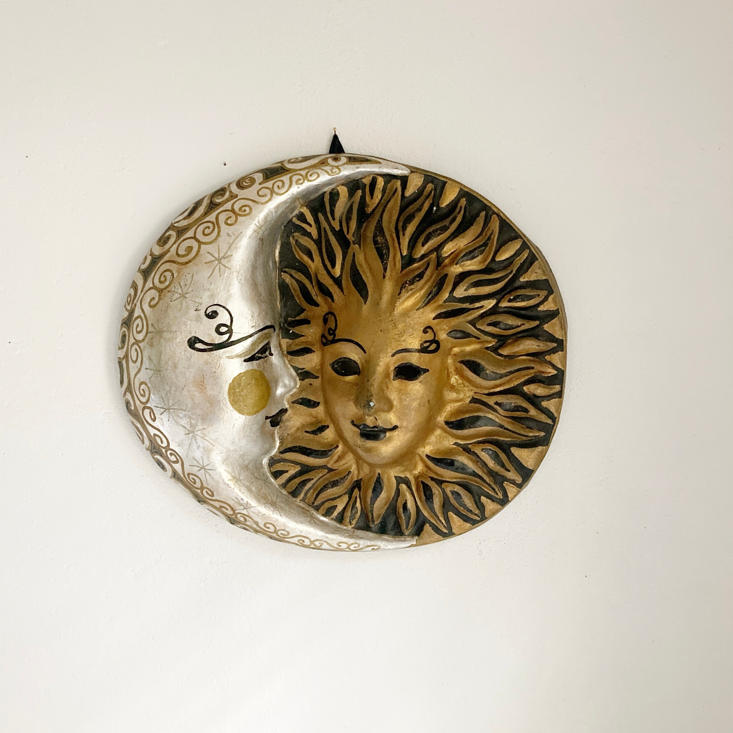 Paper mache moon - Etsy België, image size:2952x2952