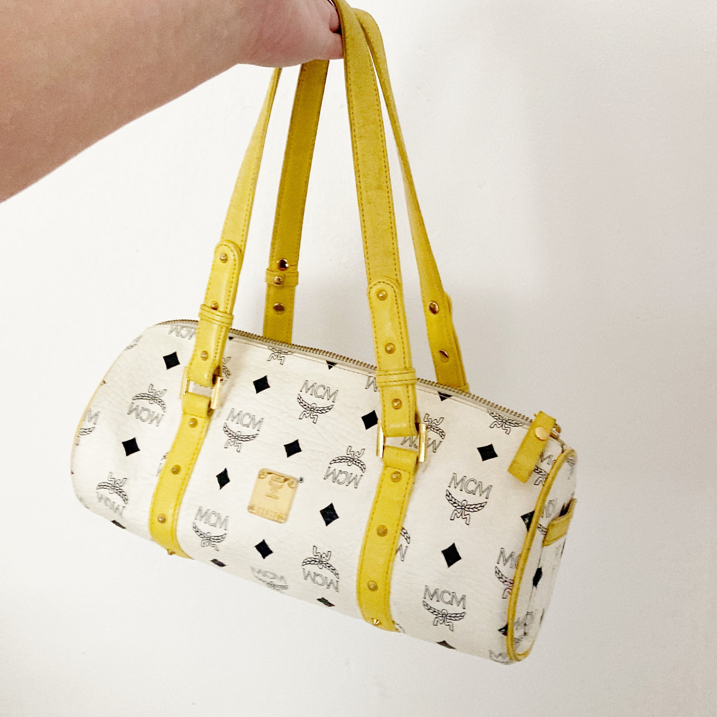 mcm papillon bag