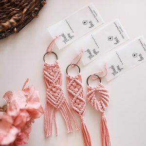 Personalized Boho Bridal Shower Favors for Guest in Bulk, Bachelorette Party Favors, Wedding Shower Gift, Christmas Gifts, Macrame Keychain
