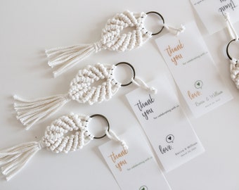 Wedding Favors for Guests in Bulk, Macrame Keychain, Personalized wedding tags, Gift for guests, Custom Wedding Favor, Boho Wedding Favor