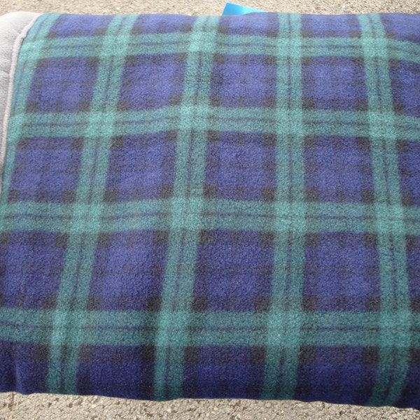 Snoozy Blackwatch For All Animals In All Sizes, Animal Sleeping Bag, Animal Bed, Bed for Dog, Bed for Cat, Tartan Pet Bed, Pet Bed, Dog Bed