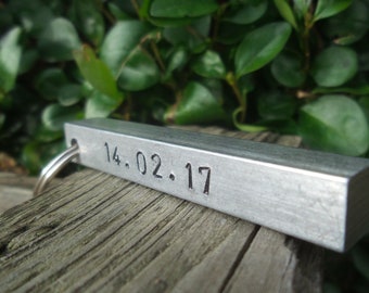 PERSONALISED DATE Silver BAR Keyring Special Gifts For Him Her Men Wife Anniversary Husband Boyfriend Girlfriend Wedding Day Keychain Wife