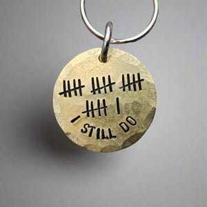 TALLY MARK 21 Years I Still Do Keyring Husband Wife Gifts For Men Women 21st Anniversary Personalised BRASS Keychain Gold Hand Stamped