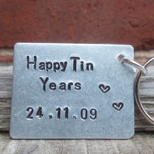 HAPPY TIN YEARS 10 Year Anniversary Gifts Keyring Gift for Men Him Her Wife Husband Cute I Love You Romantic Accessories Loving Bespoke Fun