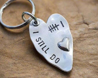 6 TALLY Mark Keyring Husband Wife Gifts For Men Him Women 6th Wedding Iron Anniversary Personalised 6 Years Love Heart Keychain I Still Do