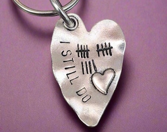 Porte-clés 14e anniversaire I Still Do 14 ans Tally Mark Coeur Porte-clés Cadeaux pour mari femme Traditionnel fait main