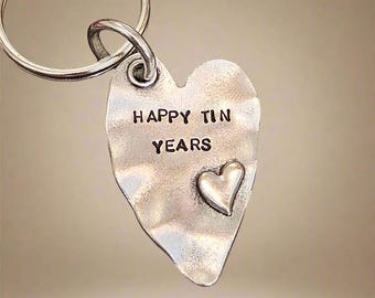 Happy TIN Years Keychain 10th Wedding Anniversary Gifts For Him Her Wife Husband Love Heart Hand Stamped