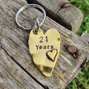 21 anni amore cuore portachiavi marito moglie regali per uomini lui le sue donne 21° anniversario di matrimonio portachiavi in ottone dorato lucido carino genitori mamma