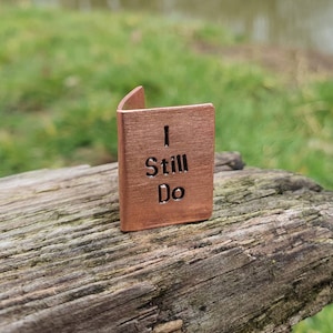 IO ANCORA FACCIO Biglietto d'anniversario in miniatura timbrato a mano Settimo anniversario di matrimonio Biglietto in rame minuscolo Fatto a mano Personalizzato Marito Moglie