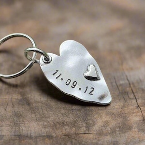 Personalised Heart KeyRing 6th Iron Wedding Anniversary Gifts For Men Women Husband Wife Keychain Love Gift Cool Boyfriend Girlfriend Gift