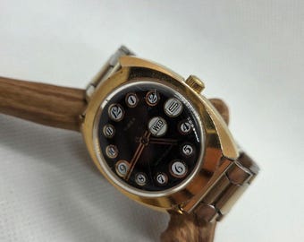 Vintage Men's Windup Timex Watch