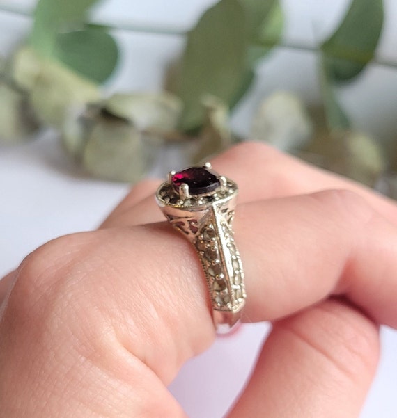 Vintage Sterling Silver Garnet Ring - image 6