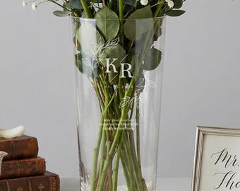 Personalized Etched Glass Vase, Custom Wedding Gift, Anniversary Vase, 12 Inch Floral Vase with Couple Name & Date, Hand-Engraved Keepsake