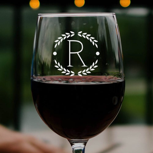 Custom Letter Wine Glass Personalized Stemmed Wine Glass Etsy