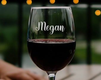 Custom Wine Glass, Personalized Stemmed Wine Glass, Engraved Name Wine Glass, Monogram Glass, Personalized Gift For Her,Valentine's Day Gift