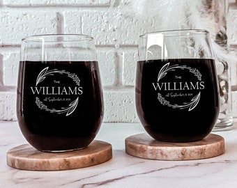 Couples Gift  Personalized Etched  Stemless Wine Glasses, Engagement Stemless Wine Glasses, Wedding Glass Set for Couples,  Set of 2